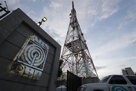 Philippines Orders Leading Tv Network To Halt Operations Breitbart