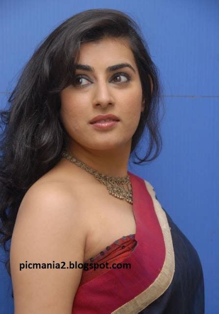 Archana Aka Veda Saree Hot Image Picmania Actress Gallery