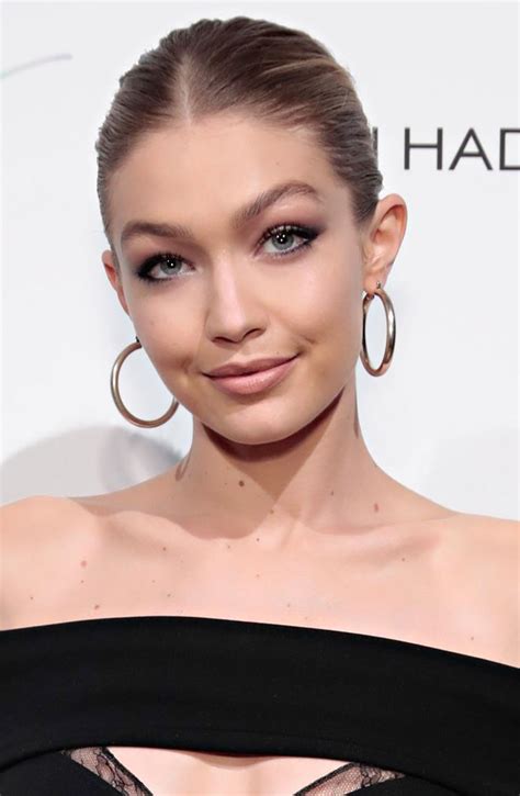 Gigi Hadids Best Beauty Looks Through The Years Elle Australia