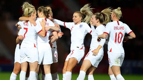 beth england returns to england women s team for world cup qualifiers us