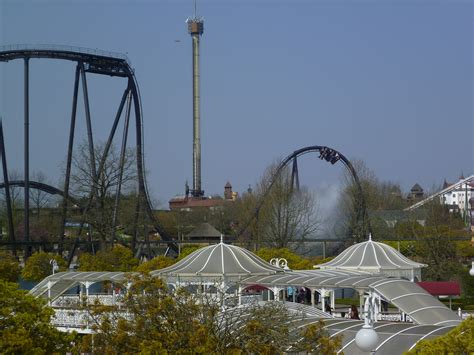 Każdy park zastrzega sobie prawo do zamknięcia, zmodyfikowania, opóźnienia lub odwołania bez wcześniejszego uprzedzenia pokazów. File:Krake, Heide Park 5.jpg - Wikimedia Commons