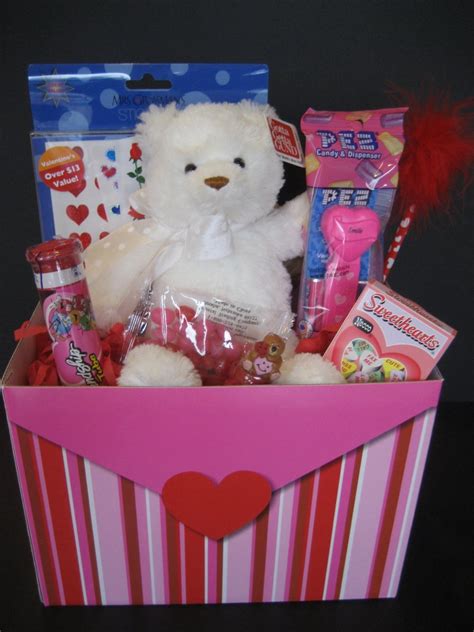 Check out all of buzzfeed's valentine's gift guides here! The One Income Dollar: Valentine's Day Gift Baskets for ...