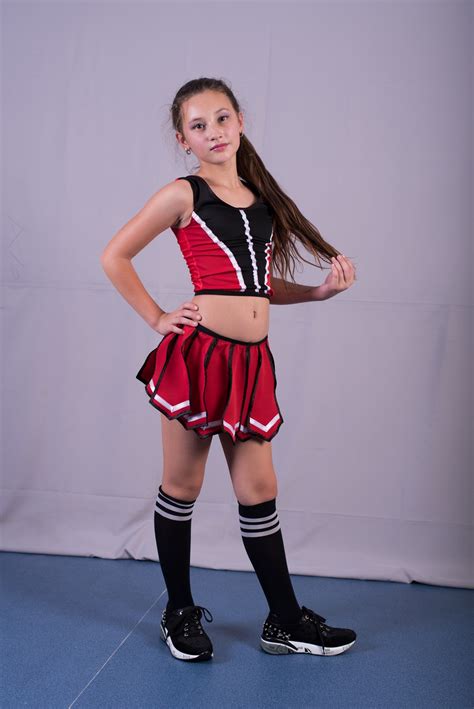 Skarlet Brima Models Cheerleader Outfit Fashionblog