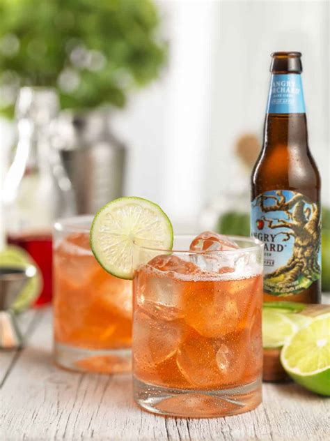 The Cinco De Mayo Cider Cocktail Recipe You Need To Make This Year