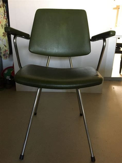 These vintage stuhl are equipped with a recliner facility to help you stretch your back while visit alibaba.com to check out the vast range of vintage stuhl and buy products that match your. Vintage Stuhl Stella | Kaufen auf Ricardo