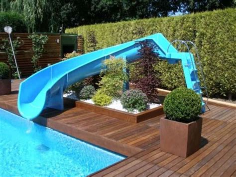 Choosing The Right Outdoor Pool Slide Pool Water Slide Swimming Pool