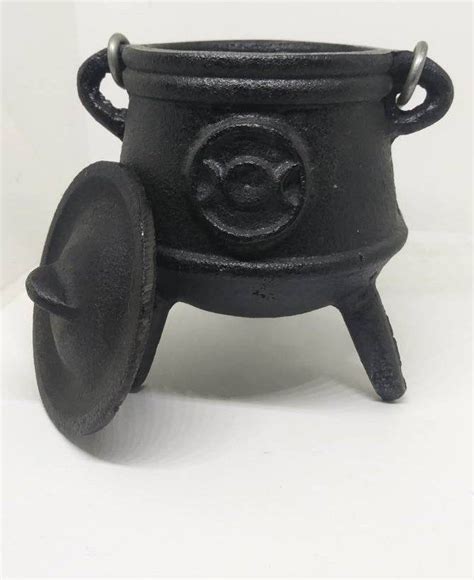 Triple Moon Witchcraft Cast Iron Cauldron For Altar Or Ritual Wiccan