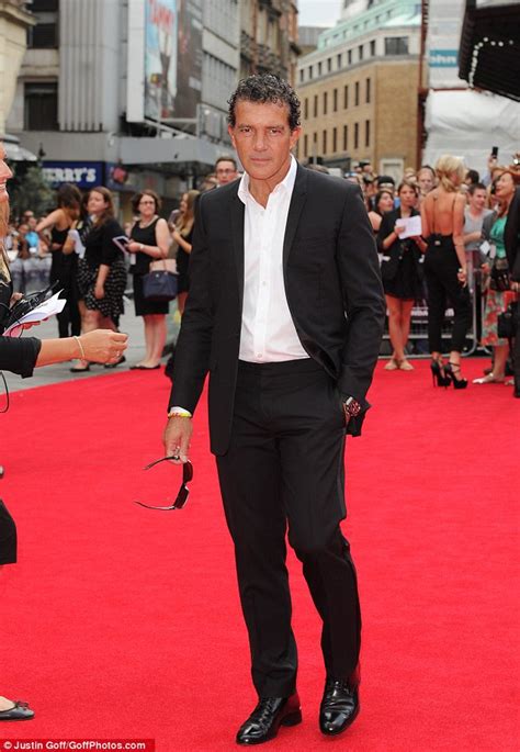 Sylvester Stallone Cuts A Stylish Figure For World Premiere Of The