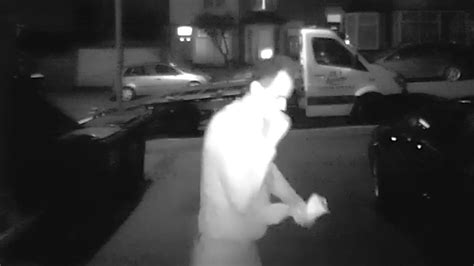 Fox 2 Detroit On Twitter Delivery Driver Caught On Doorbell Camera