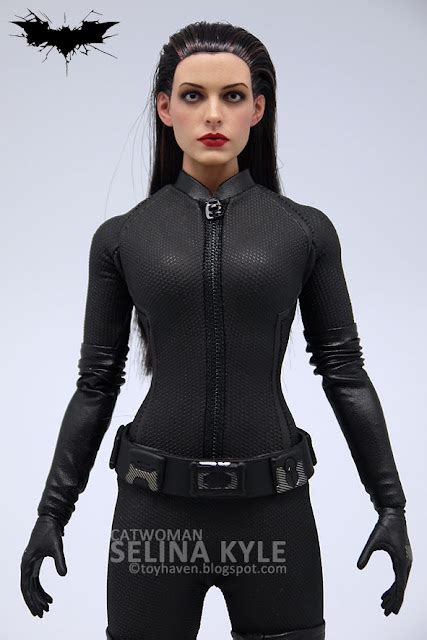 Toyhaven Review 1 Hot Toys The Dark Knight Rises 16 Selina Kyle