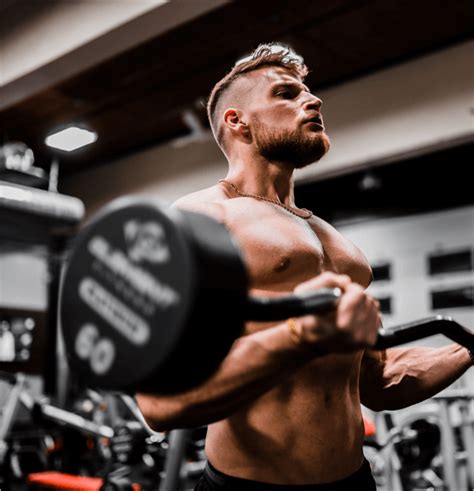 Mistakes To Avoid When Lifting Weights Elevate The Gym