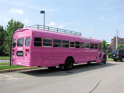 Pink School Bus ~ Couleur Rose Pinterest Couleur Rose Roses Et
