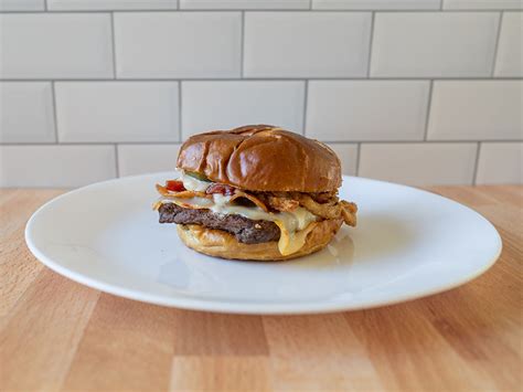 Wendys Brings Back Pretzel Bacon Pub Cheeseburger Menu And Price