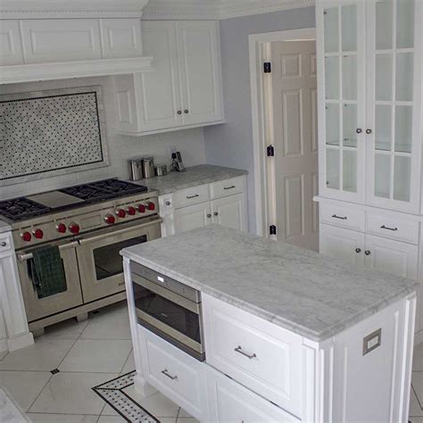Honed White Carrara Marble Kitchen 01 Cincinnati Stoneworks