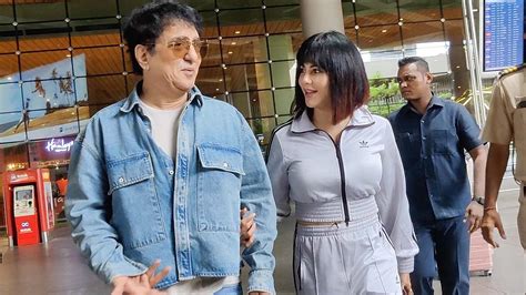 Sajid Nadiadwala With Wife Wardha Khan Spotted At Mumbai Airport