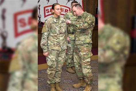 First Enlisted Female Graduates Armys Sapper Leader Course Article