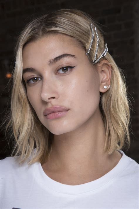 Top Knot 20 To Ott Hair Clips The Only 6 Hair Trends