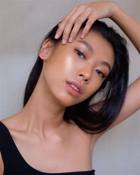 9 Potret Yumi Kwandy Peserta Indonesias Next Top Model