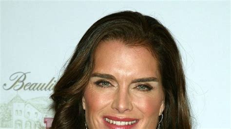 X Brooke Shields Widescreen Wallpaper Coolwallpapers Me