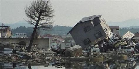 Gempa berkekuatan 7,3 magnitudo guncang jepang pada sabtu (13/2) malam. Berita Terbaru Gempa Jepang Mengakibatkan Tsunami Di ...