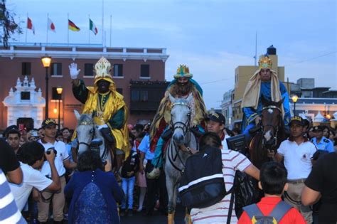 Con Los “reyes Magos” Trujillo Clausura El Festival Navideño Luces Y