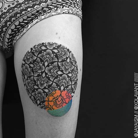 Tatuador Australiano Jaya Suartika Cria Padrões Geométricos E Animais