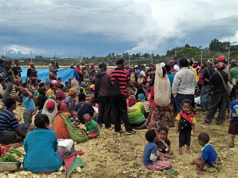 At Least 18 Killed As Second Earthquake Strikes Papua New Guinea Emtv