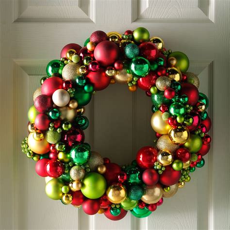 Diy Christmas Wreath Ideas 12 Easy Crafts With Pictures