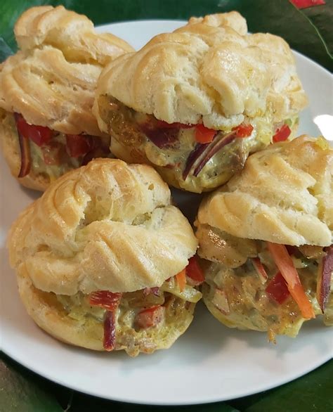 Curry Turkey Salad Puffs Island Gurl Foods