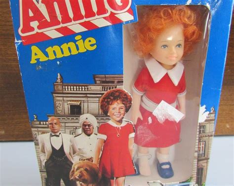Vintage Knickerbocker The World Of Annie Annie Doll In Original Box