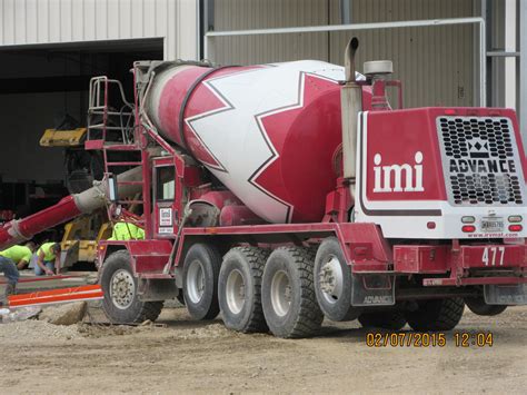 Irving Materials Terex Advance Cement Mixer Dump Trucks Cement Mixer