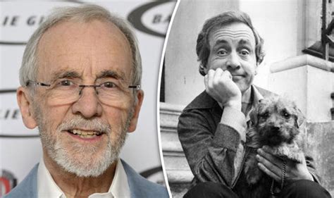 Fawlty Towers Star Andrew Sachs Left Just Over £92000 In His Will Celebrity News Showbiz
