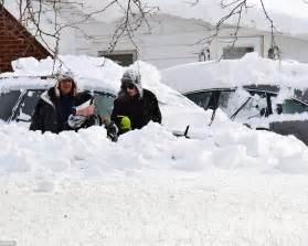 8 Feet And Thundersnow Expected In Buffalo As Winter Storm Weather