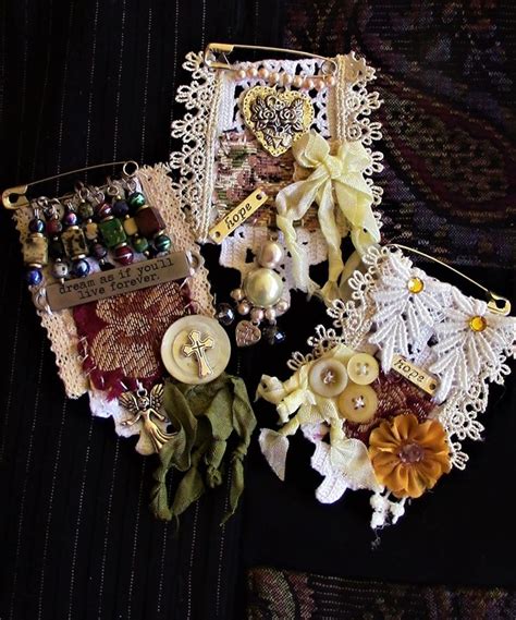 A Set Of Stunning Boho Style Pins Fabric Jewelry Fabric Brooch