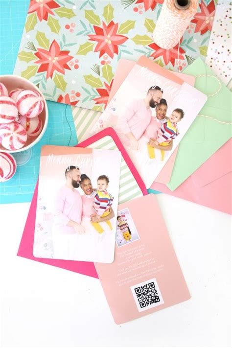 Top dressing with some gravel allows you to lift the plants body out of the soil and also helps support it upright. DIY Video QR Code Holiday Cards | damask Love | Damask Love