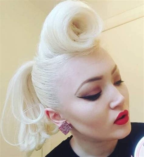 60 Pin Up Hairstyles Easy To Make For A Vintage Style Yve