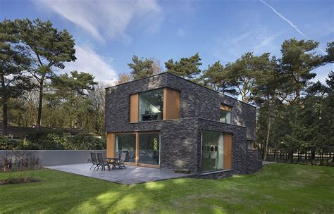 Modern Forest House Finished With Stone Bosvilla Soest By Zecc