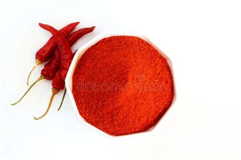 Dry Organic Kashmiri Red Chili Pepper And Chili Powder Texture