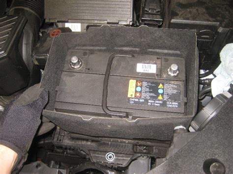 2016 2018 Hyundai Tucson 12v Automotive Battery Replacement Guide 026