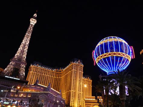 Check spelling or type a new query. 01. Tag Las Vegas - Valley of Fire | Womo-Abenteuer