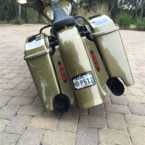 2009 rocker c custom near mint condition with exception of minor nick on right rear fender number 33/75 grave yard paint scene silver purple and blue. 2007 Custom Harley Davidson Electra Glide Ultra Classic ...