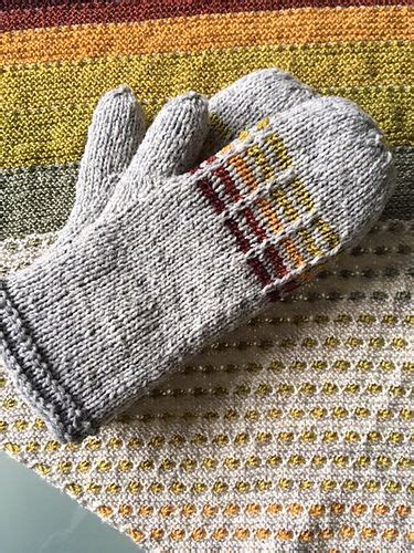 Ooohh And Ahhhh As You Slip Your Hand Into These Cozy Lined Mittens