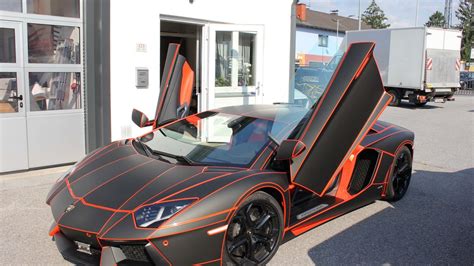 Lamborghini Aventador Tron Design Wrapstyle