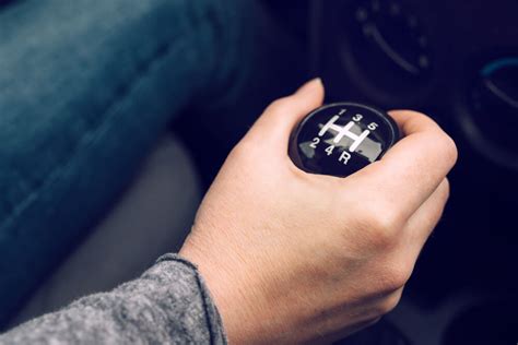 How To Drive A Stick Shift In 9 Easy Steps