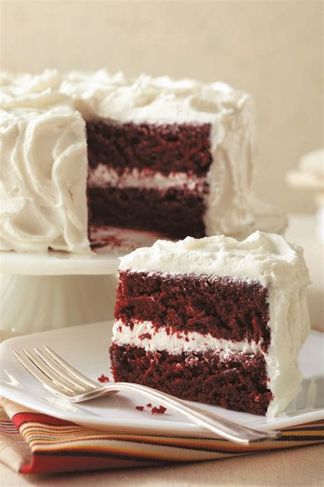 I am worried if i keep it in the fridge than the fondant might run. Gluten-Free Red Velvet Cake with Vegan Velvet Frosting | Recipe | Frosting recipes, Vegan sweets ...