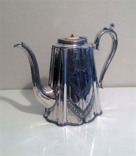 Antique Silver Plated Teapot By Thomas Otley And Sons Sheffield England