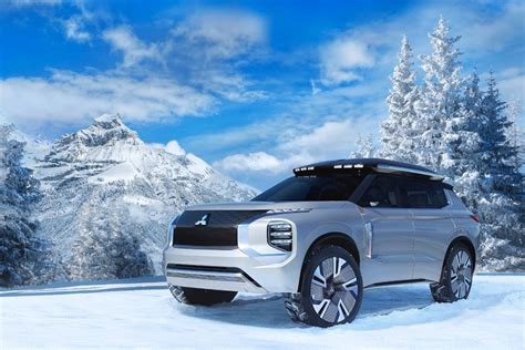 2023 Mitsubishi Outlander - Superb Crossover SUV With the PHEV System ...