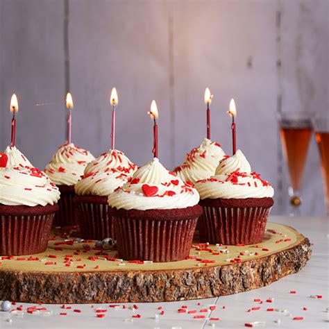 Red velvet cake is one of those 'in things' that all coffee shops will sell at some point, and the recipe that everyone wants to have and use, but its one of the most inconsistent cakes to make at home that i have come across! Perfect Red Velvet Cake or Cupcakes - Of Batter and Dough