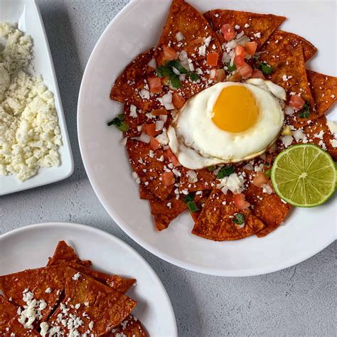 How To Make Chilaquiles Rojos Recipe Bryont Blog