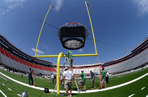 Bristol motor speedway seats more than 150. LVMS officials to assist with big football game at Bristol ...